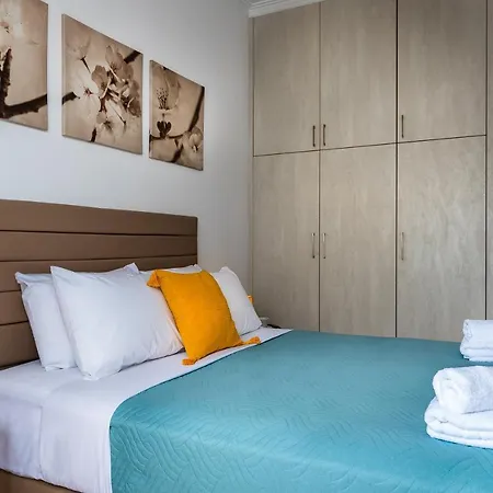 Apt. With Parking - 3 Min From Old Port * 干尼亞