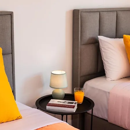 Διαμέρισμα Apt. With Parking - 3 Min From Old Port