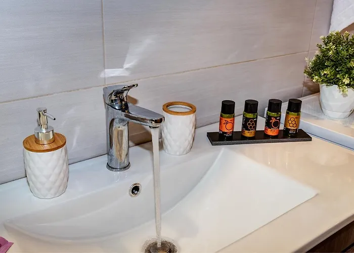 Apt. With Parking - 3 Min From Old Port * Chania (Crete)