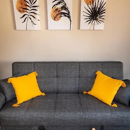 Apt. With Parking - 3 Min From Old Port *